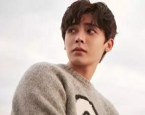 侯明昊搞笑带字表情包,笑点满满，表情包界的“开心果”  第2张