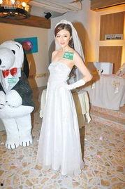 徐靖雯的资料,才华横溢的年轻艺术家，艺术之路的璀璨星辰