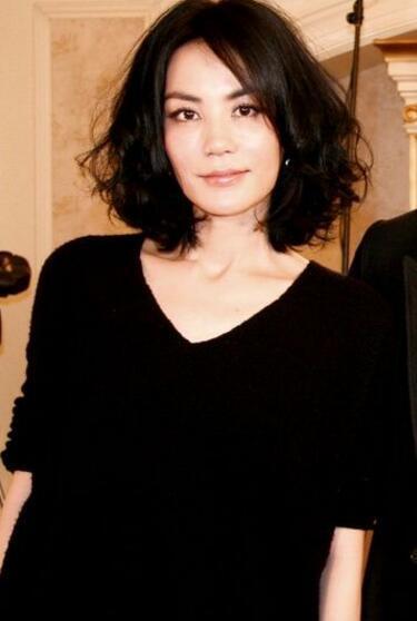 娱乐圈家世显赫的明星,娱乐圈家世显赫的璀璨明星风采  第3张