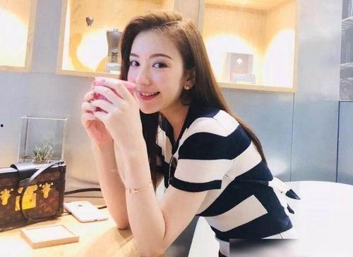 刘宓和他老婆照片,幸福生活定格永恒  第1张